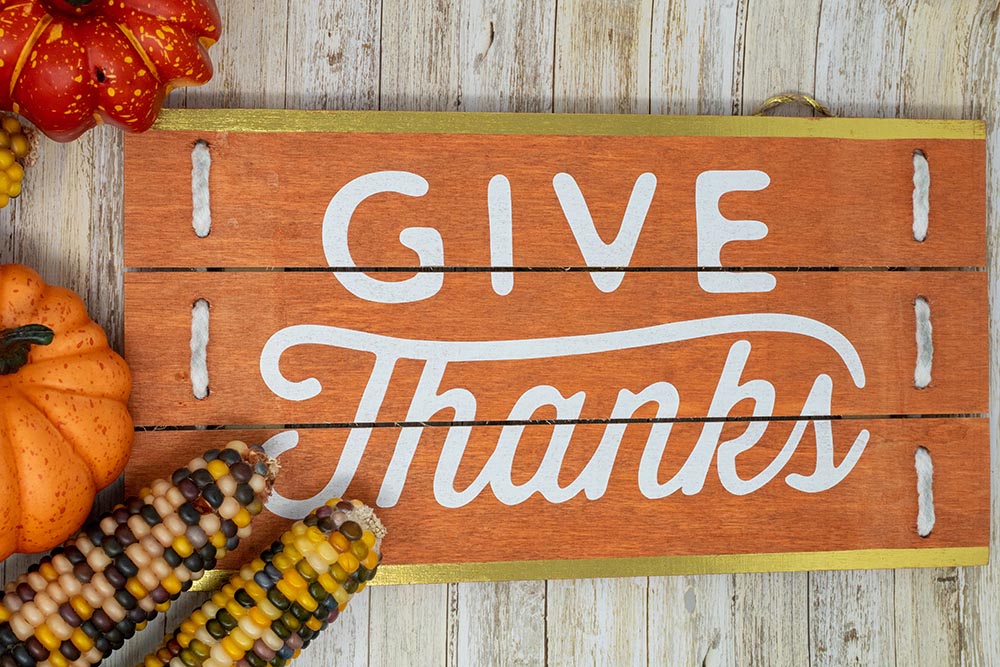 Give Thanks text phrase Thanksgiving holiday